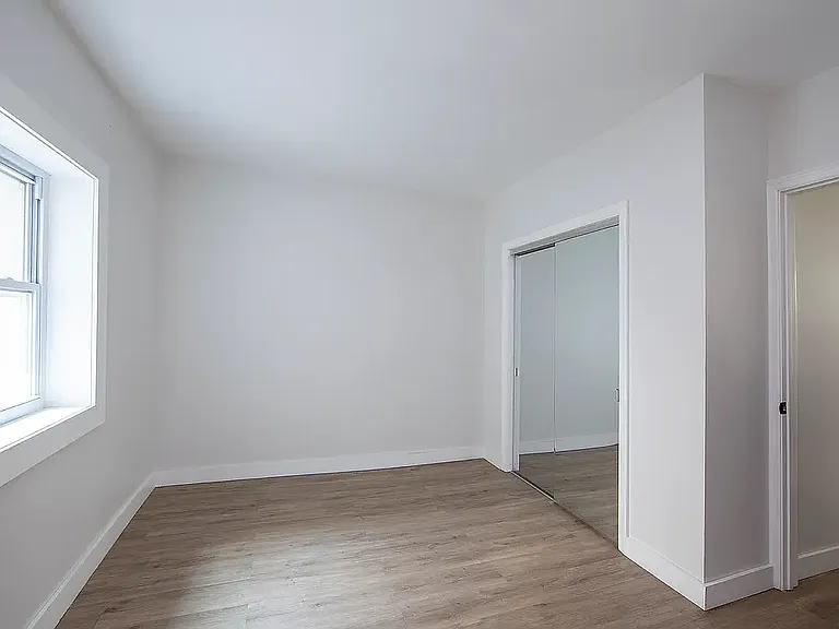 228 E 51st St #3 — Photo 12