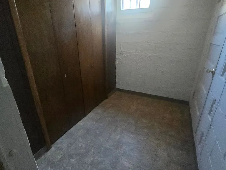 2206 W Norfolk Ave — Photo 4