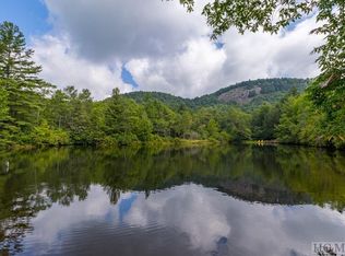 363 Double Knob Trl, Glenville, NC 28736