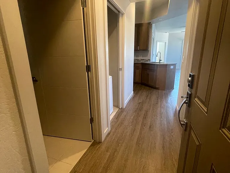 584 Fair Oaks Ave — Photo 26