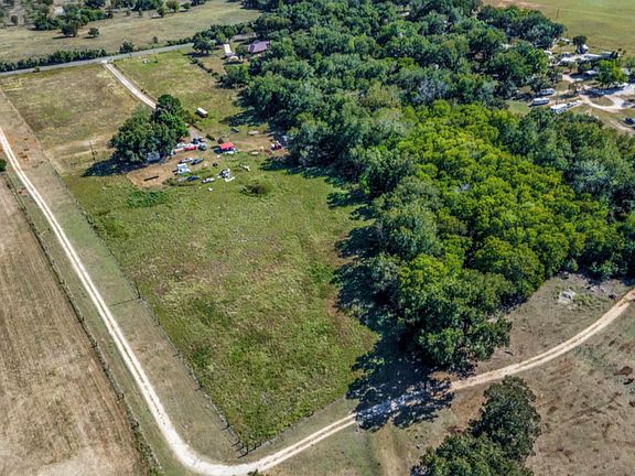 4th image of 610 Pleasant Grove Rd
