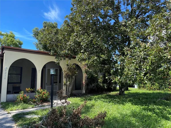 4234 Deerfield Dr, Sarasota, FL 34233