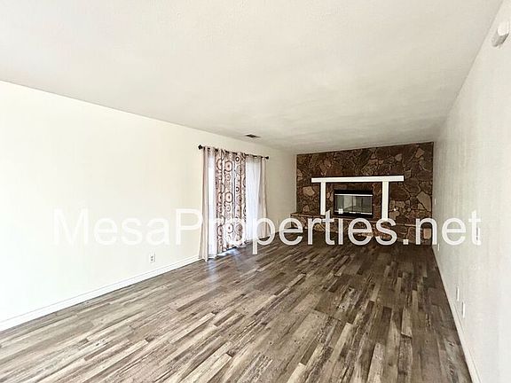 4th image of 7538 Windsor Ave