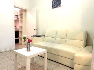 50 Bellevue Ave, Toronto, ON M5T2N4