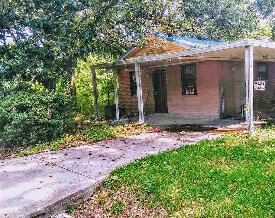 2nd image of 2354 Kaufman St