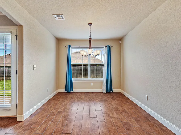 3100 SW Fernwood Ave — Photo 11