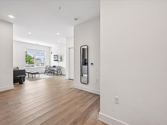 4th image of 1324 N Capitol St NW #312