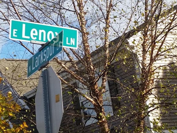 5th image of 687 E Lenox Ln
