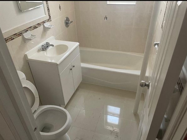 (undisclosed Address)