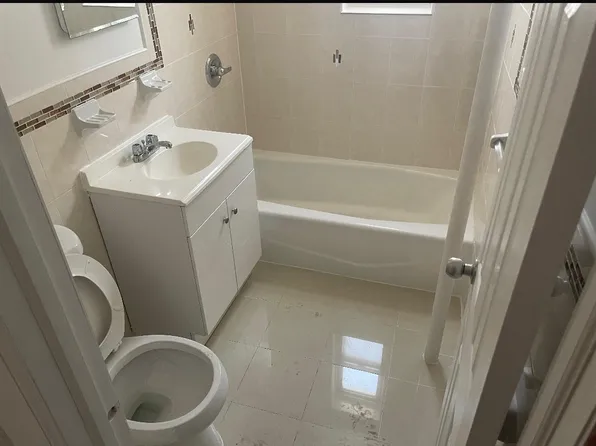 (undisclosed Address), Flushing, NY 11354