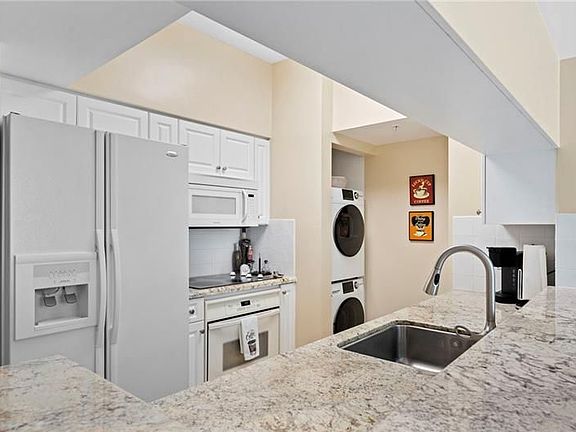 4th image of 347 N New River Dr E APT 306