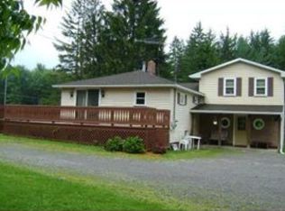 5826 Highway 322, Hartstown, PA 16131