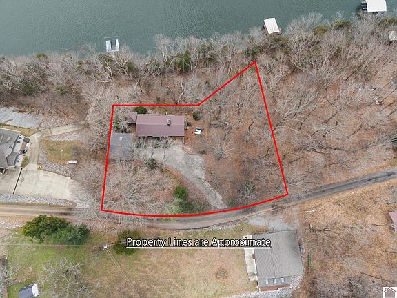 2nd image of 290 Deer Run Rd