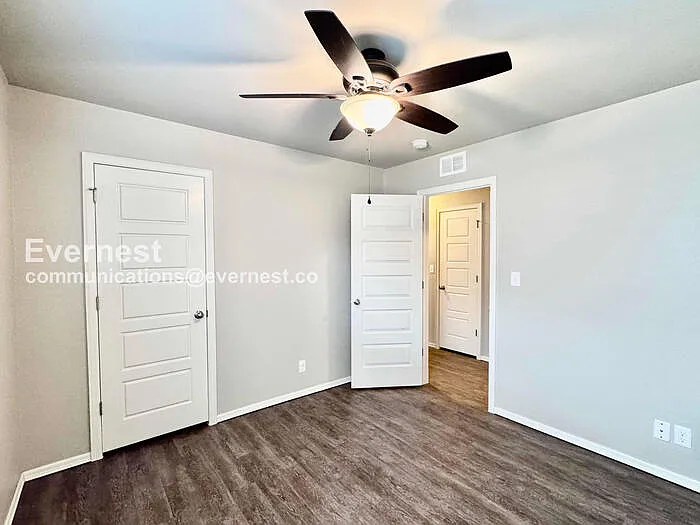 10443 S James St — Photo 15