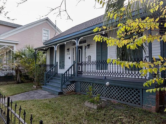 4th image of 907 Church St