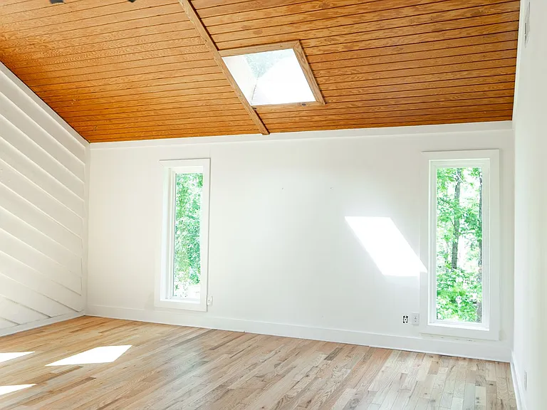 1 Woodbridge Way — Photo 37