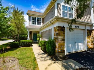 8948 Heathwood Cir #D, Niles, IL 60714