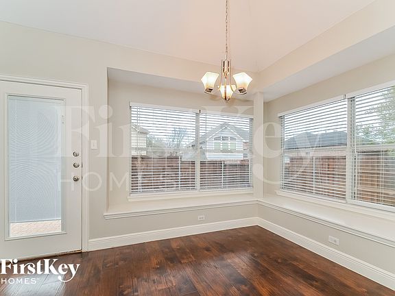 5th image of 3921 Cloudcrest Dr