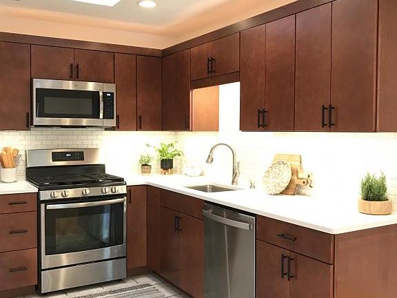 4th image of 575 N Broadway APT 3