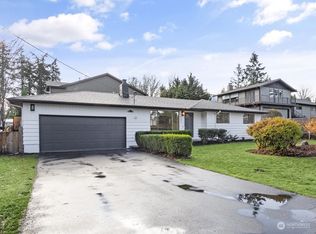 6437 NE 196th St, Kenmore, WA 98028