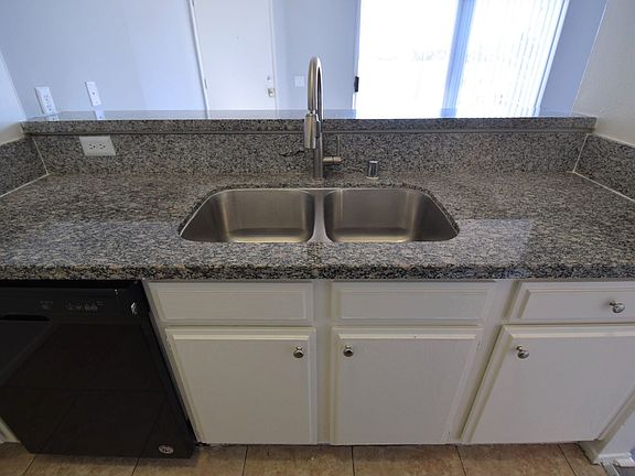 5th image of 15520 Foothill Blvd APT 24