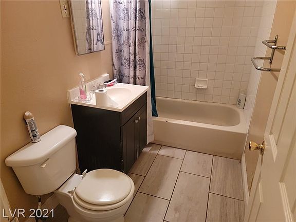 5th image of 516 Bowman Ave