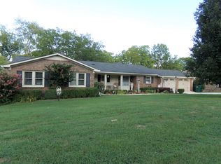 1306 Jackson Dr, Pulaski, TN 38478