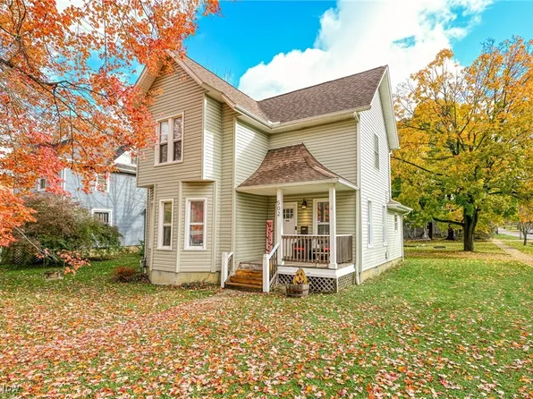 502 N Chestnut St, Ravenna, OH 44266