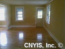 4th image of 117 Brooklea Dr