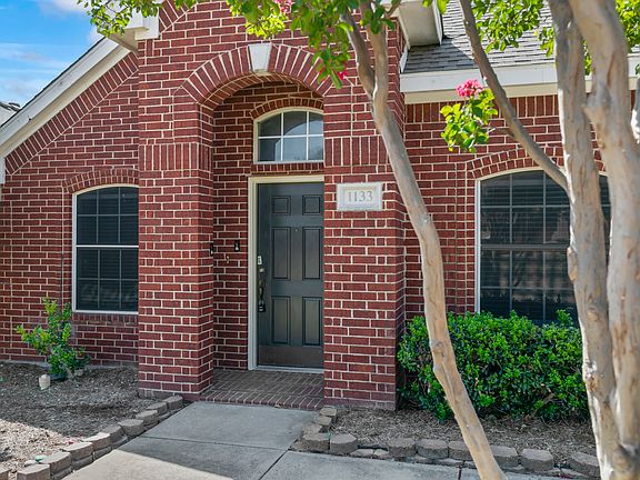 4th image of 1133 Hillwood Dr