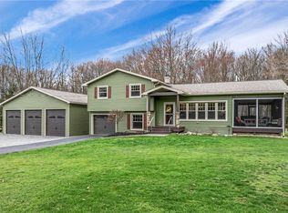 279 Elliott Rd, Grove City, PA 16127