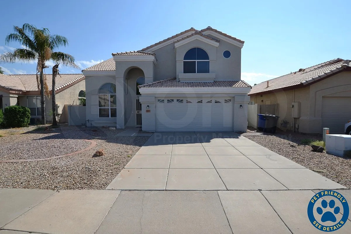 4 bed, 2.5 bath, 2087 sqft, $2,499 — Photo 1