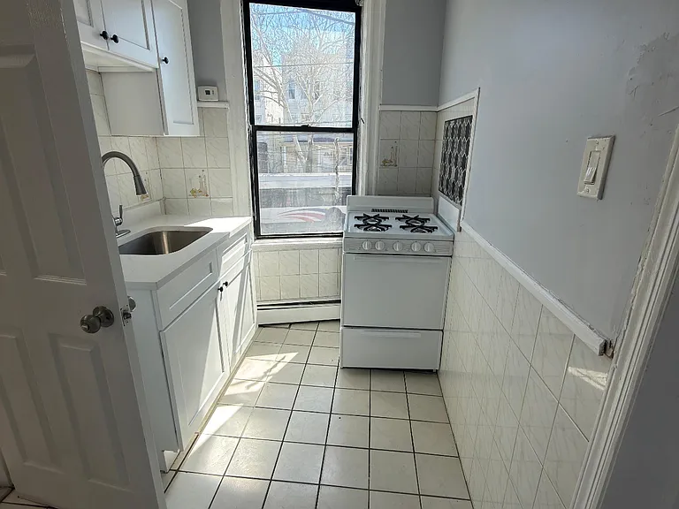 1698 John F Kennedy Blvd #2L — Photo 1