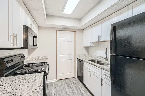 Park on Clairmont Photo 1
