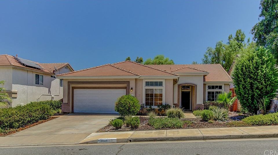 1st image of 39483 Bonaire Way