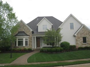 2389 Chapparal S #14, Westlake, OH 44145