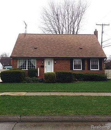 1st image of 15008 California St