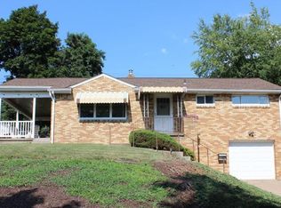 417 Nantucket Dr, Pittsburgh, PA 15236