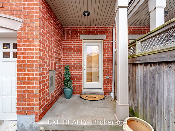 4th image of 3235 Thomas St #2