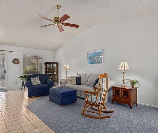 3rd image of 5121 W Vogel Ave