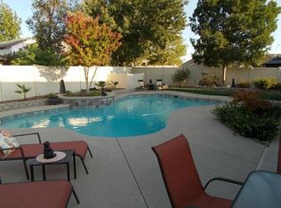 569 El Mango Dr, Redding, CA 96003