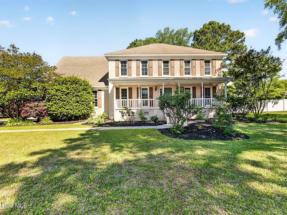 1st image of 239 Buckingham Drive
