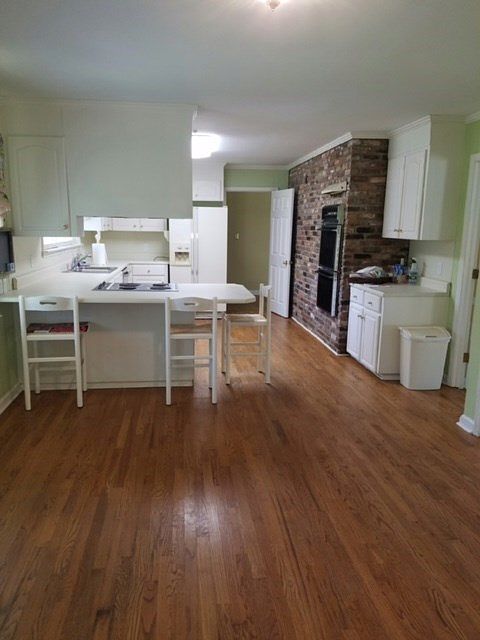 2nd image of 2053 Woodland Dr
