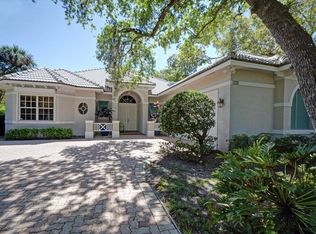 170 Island Cottage Ln, Indian River Shores, FL 32963