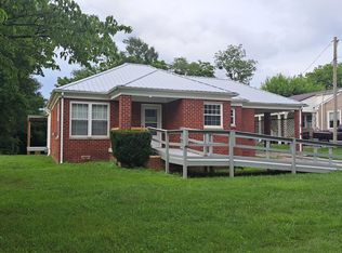 59 Brown Ave, Crossville, TN 38555