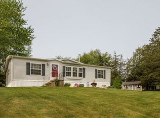 4 Robin Rd, Colchester, CT 06415