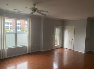 11397 Aristotle Dr, Fairfax, VA 22030