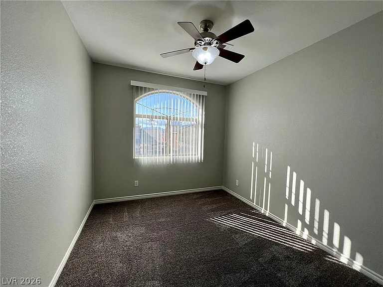 2738 Auchmull St — Photo 31