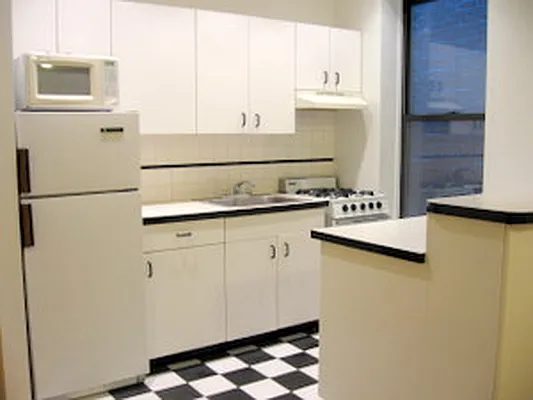 Rented by CitySites Real Estate Group | media 47