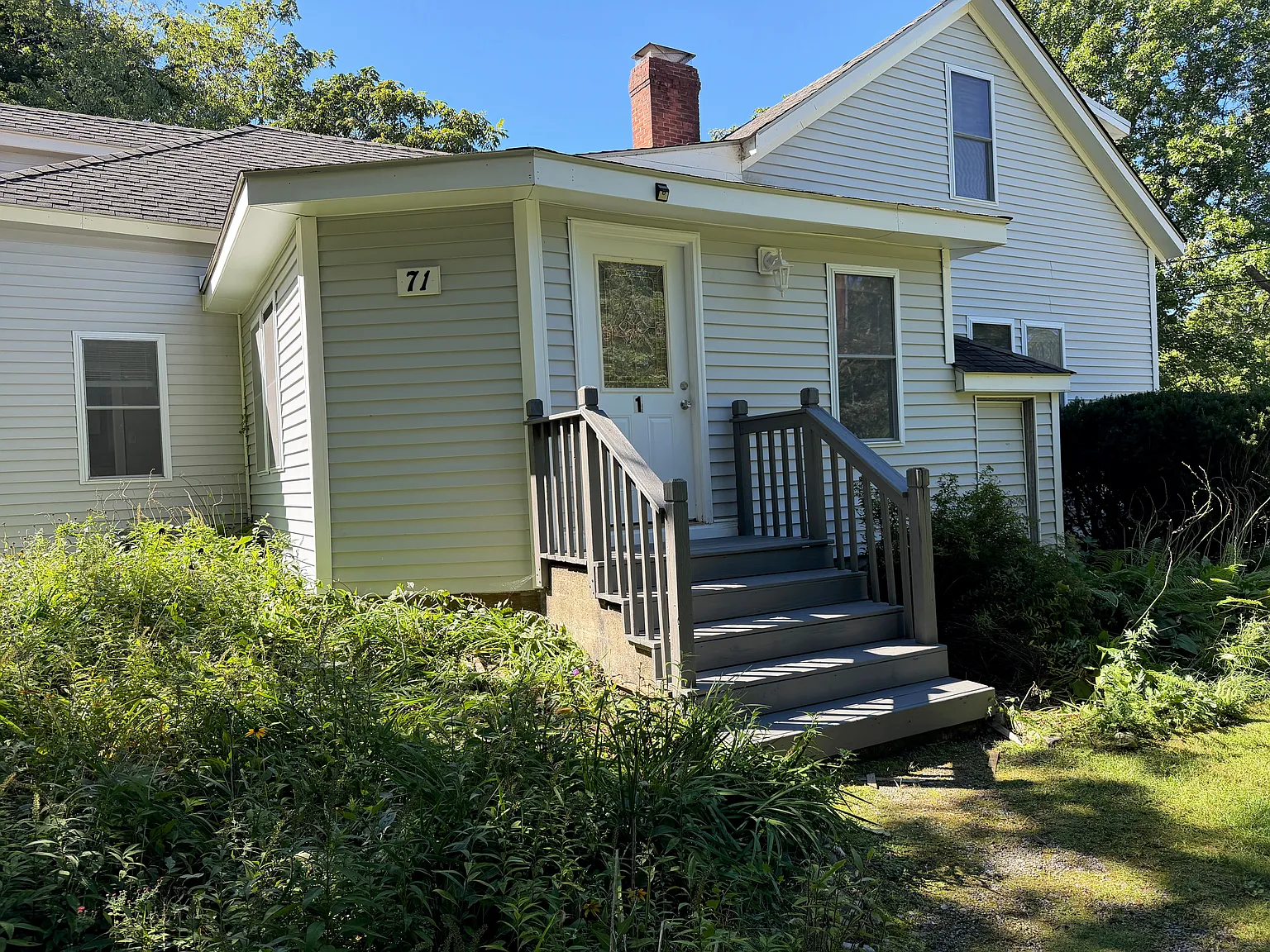 1 bed, 750 sqft, $1,900 — Photo 2